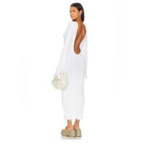 White Sheath Dress with Bell Sleeves and Bateau Neckline

PM-S